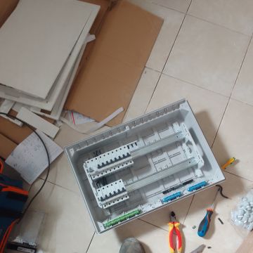 WR eletricidade - Leiria - Electricidad