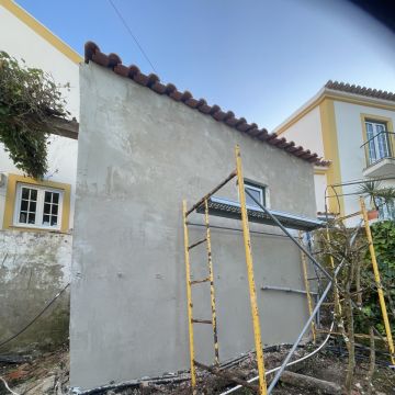 Mr. Felix / Remodelação e Handyman - Caldas da Rainha - Instalação ou Substituição de Telhado