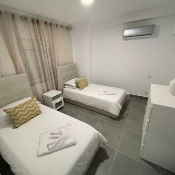 HomeFixer4u - Albufeira - Instalación de suelos de hormigón