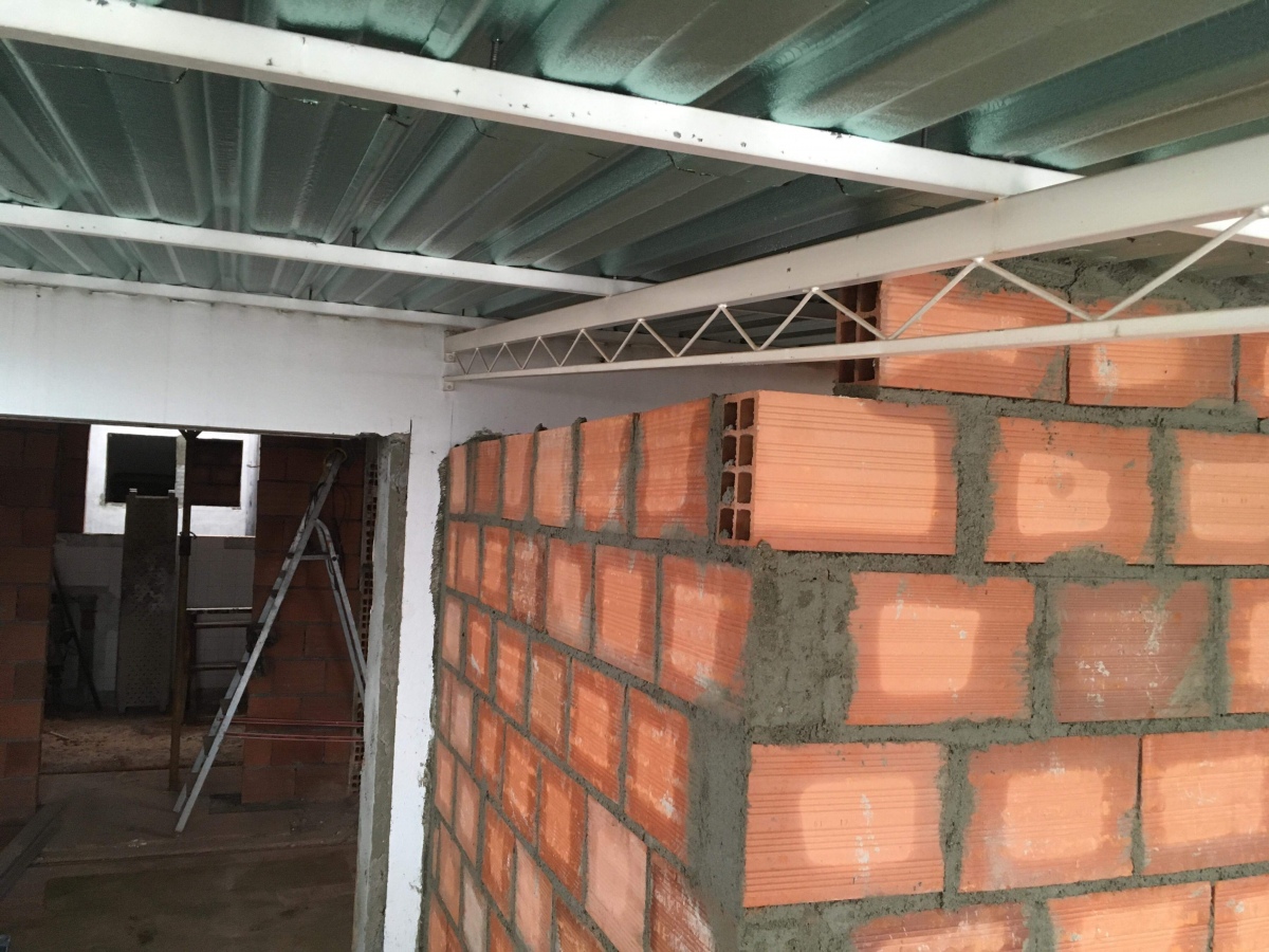 EXISTIMOS PARA O SERVIR COM RIGOR E O MÁXIMO PROFISSIONALISMO - Braga - Home Remodeling