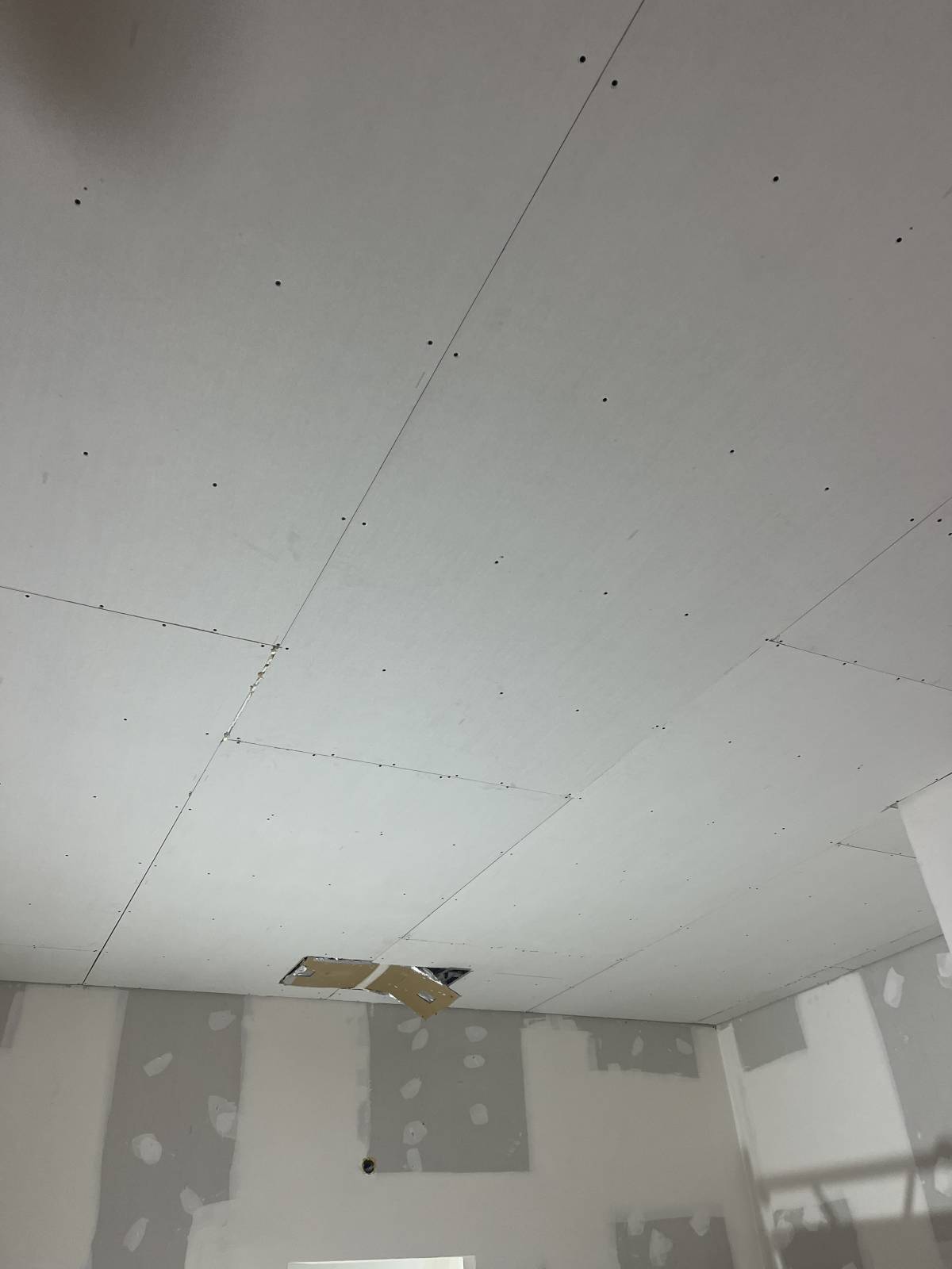 Idealize - Marinha Grande - Construção de Parede Interior