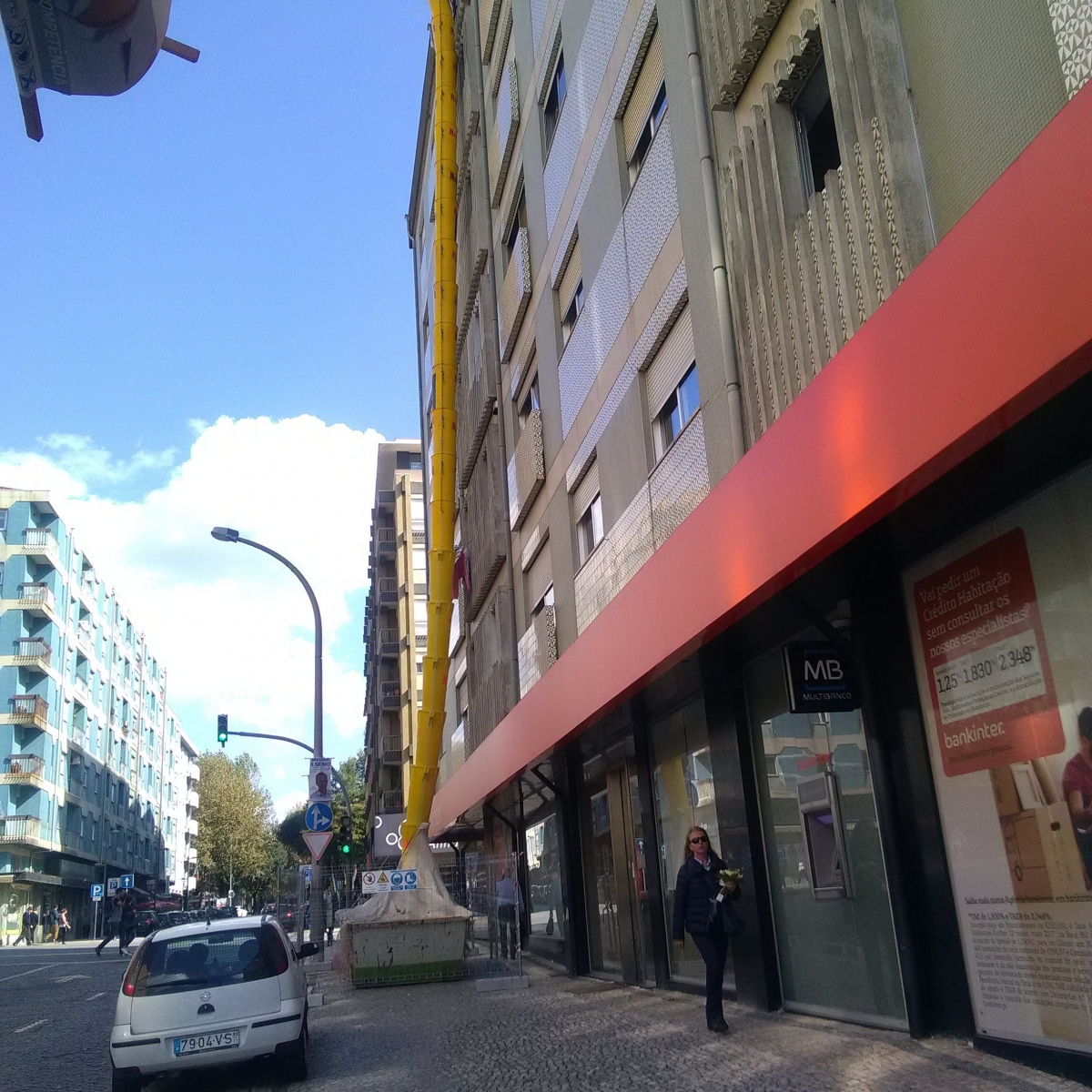 EXISTIMOS PARA O SERVIR COM RIGOR E O MÁXIMO PROFISSIONALISMO - Braga - Remodel a Room