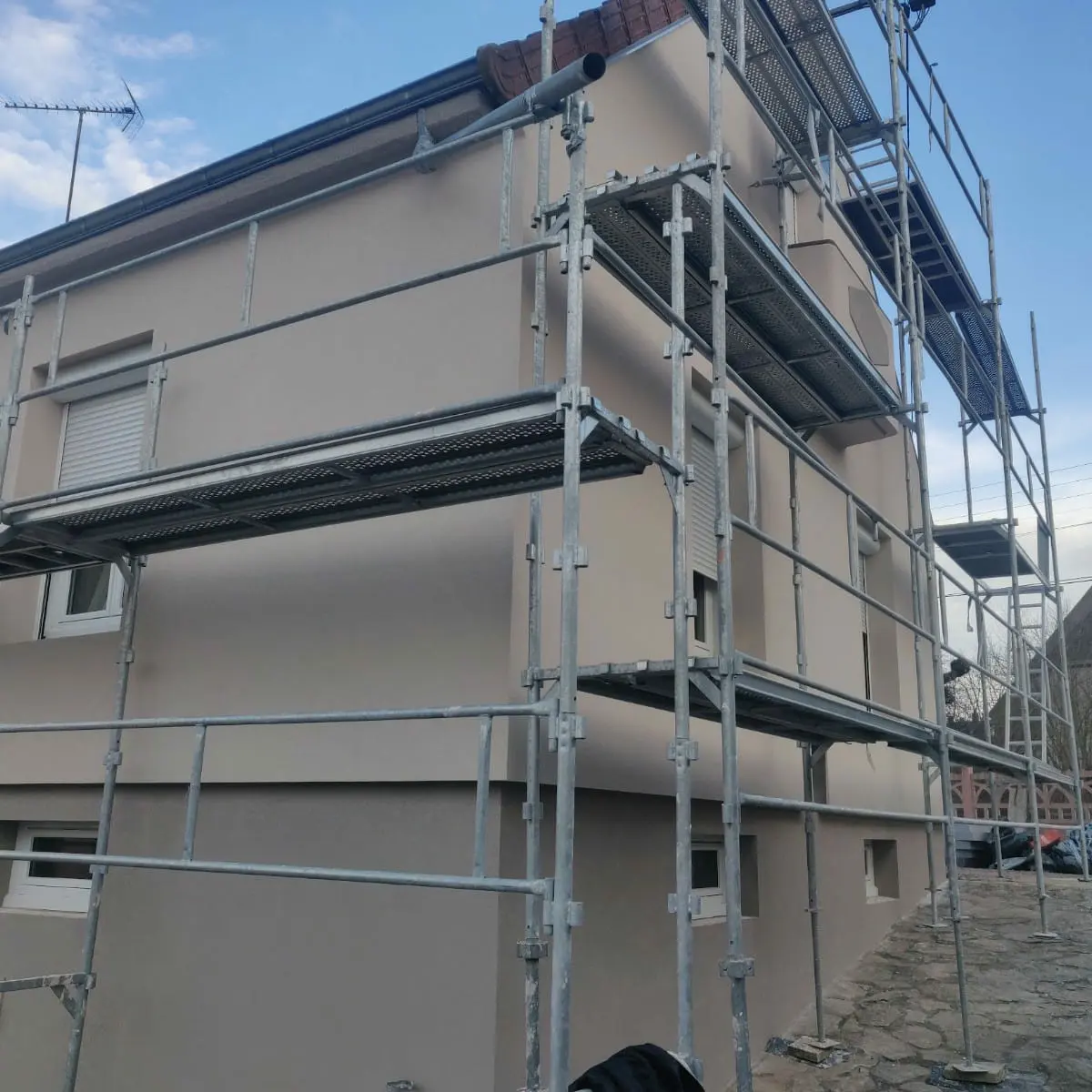 Thiago Dutra - Braga - Insulation