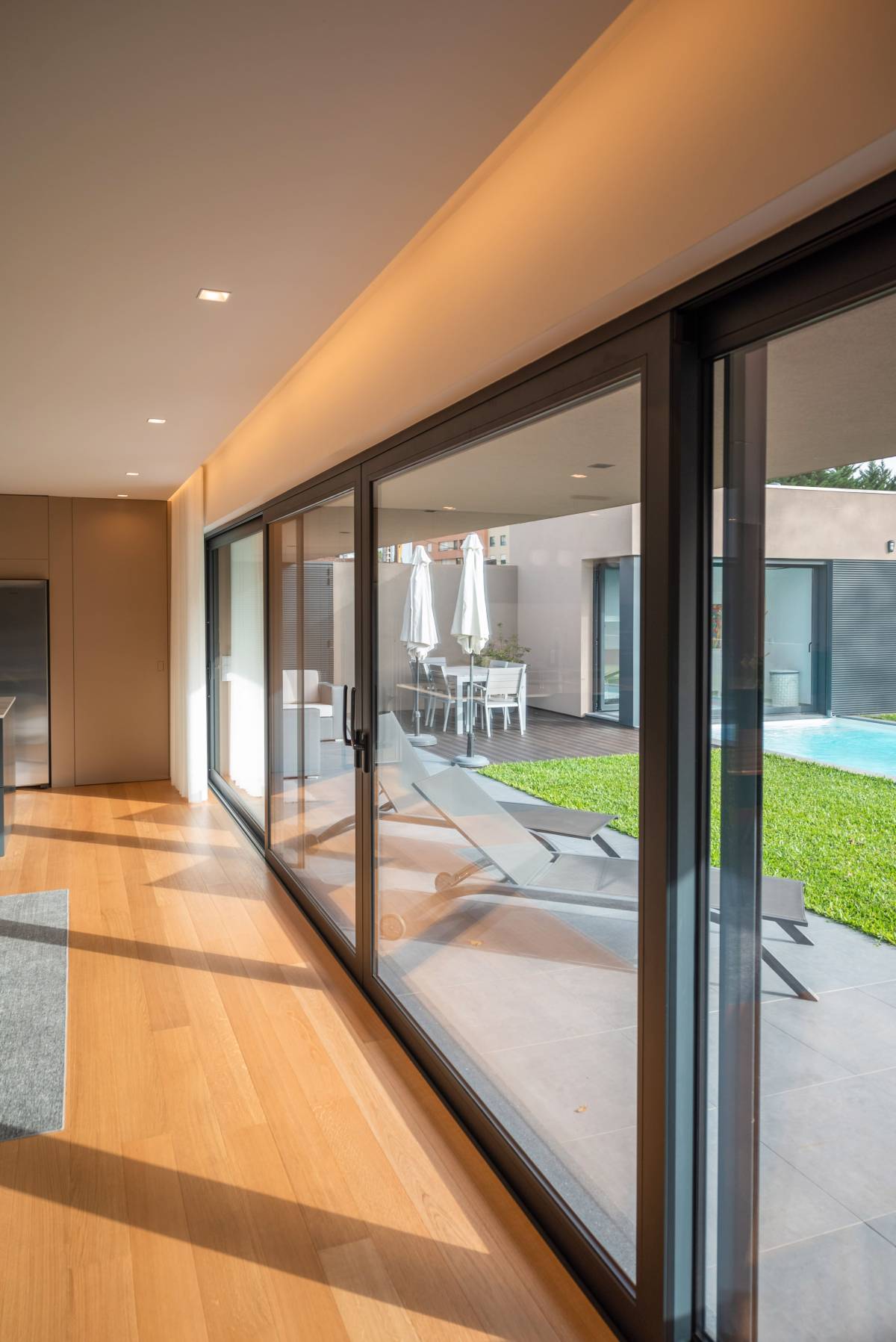 DMAR OBRAS - Vila Nova de Gaia - Vinyl- oder Linoleumboden reparieren oder ausbessern