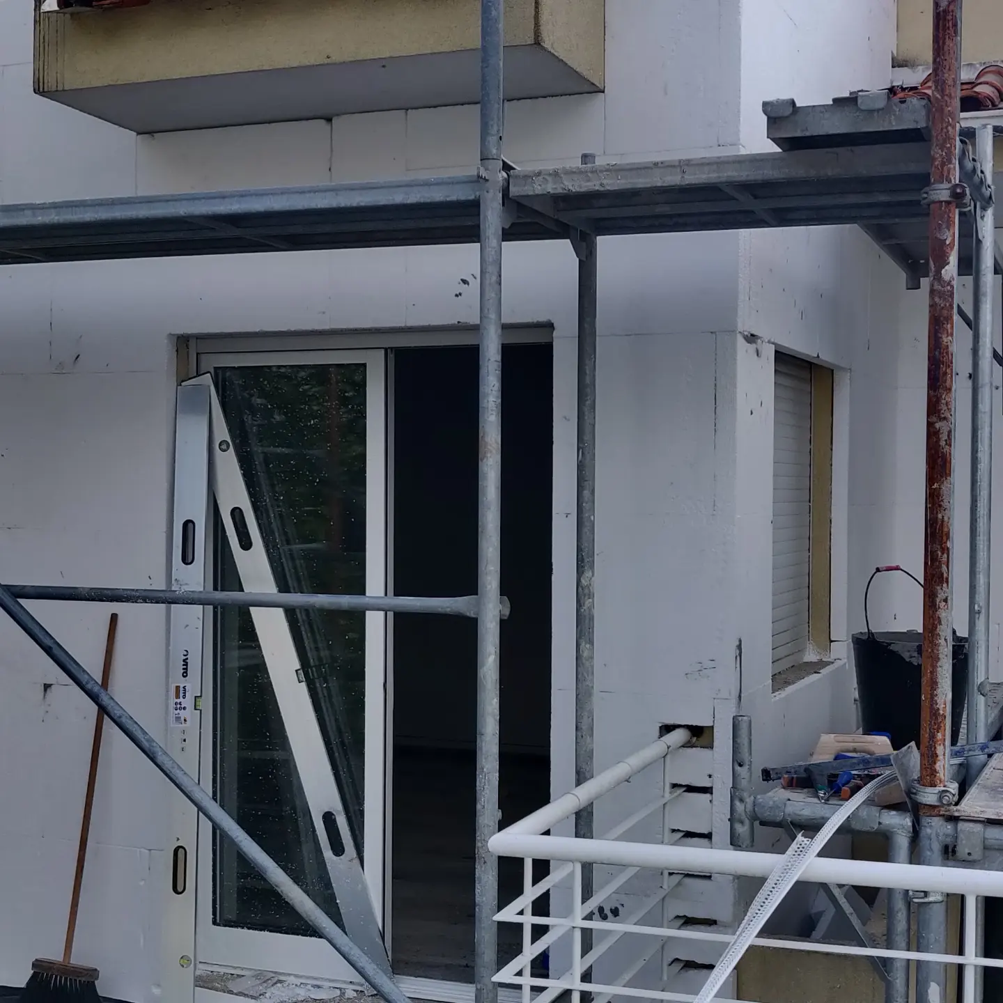 Thiago Dutra - Braga - Insulation