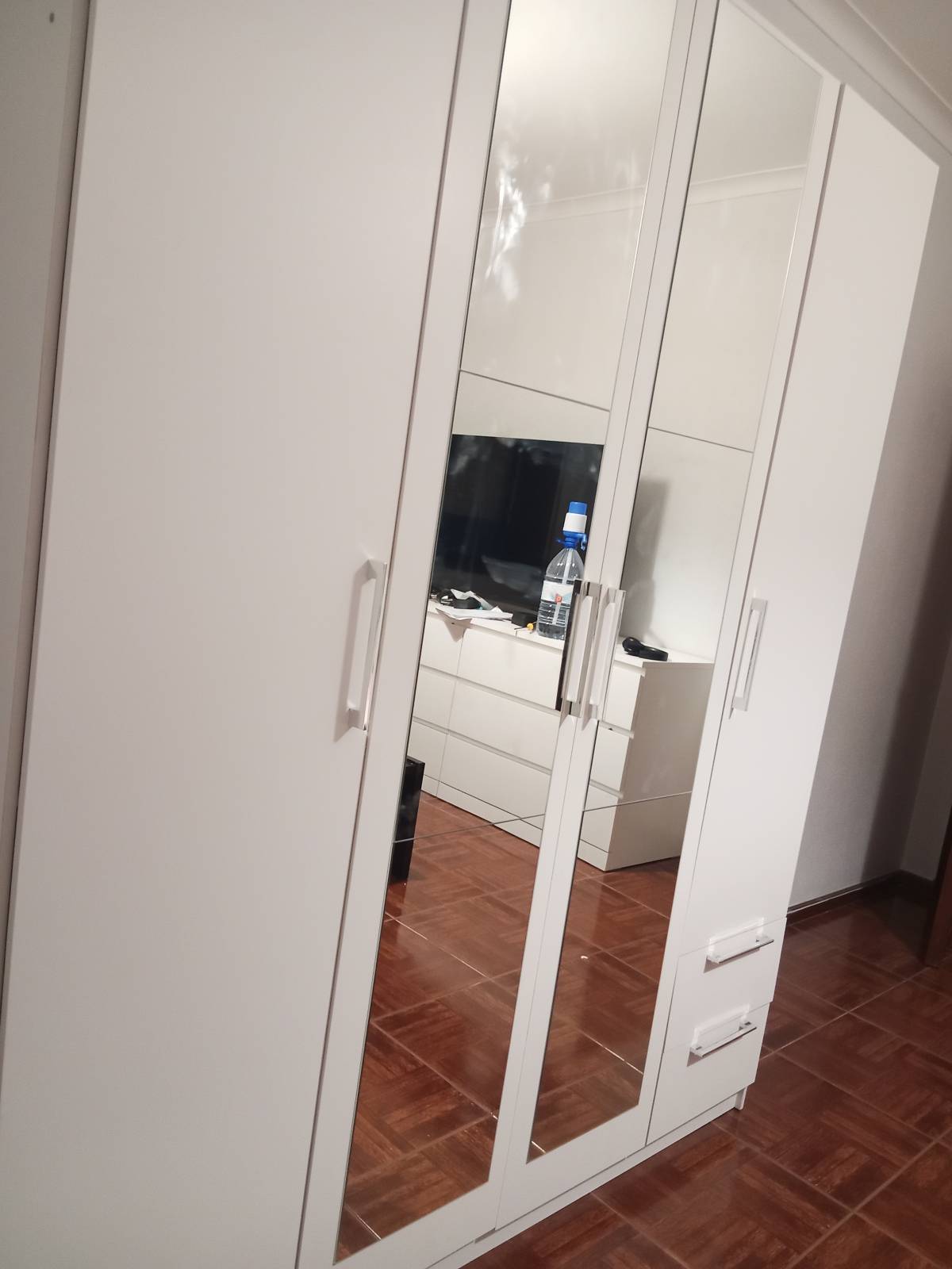 Dheywson lima - Porto - Montagem de Mobília