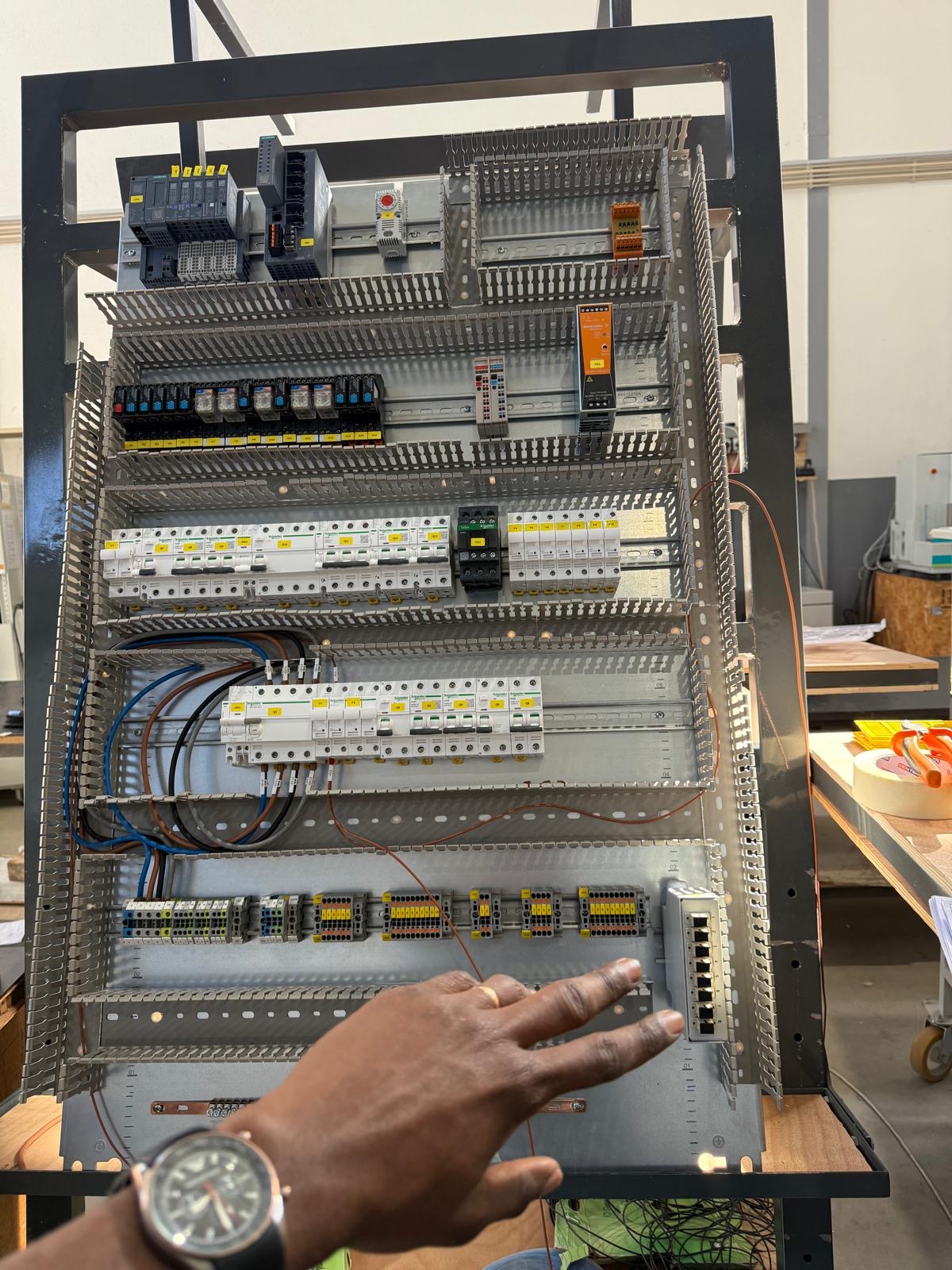 DS-Eletricidade e Pintura - Seixal - Problemas eléctricos y de cableado