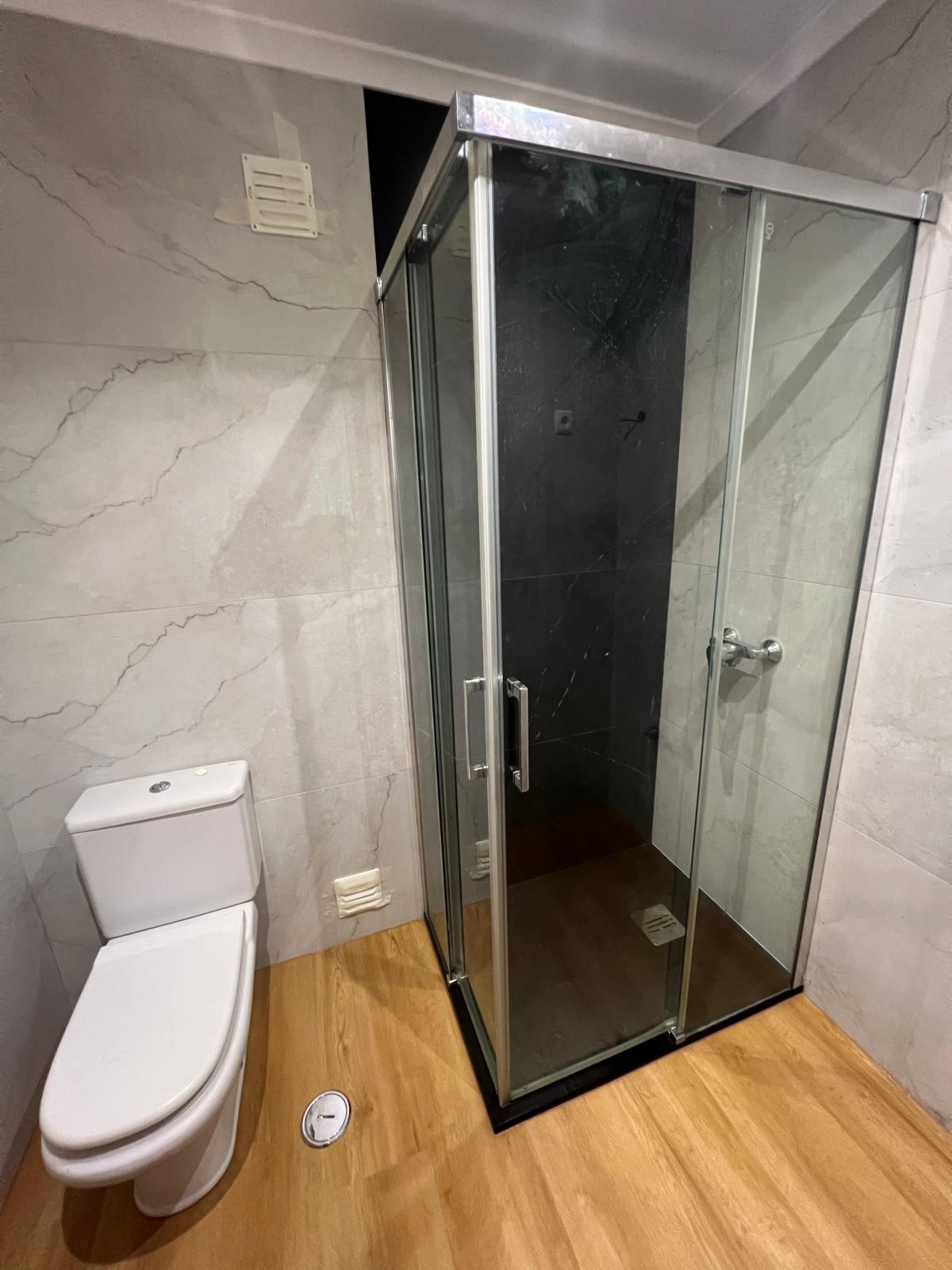 GleissonSilva.Service - Amadora - Instalação de Pavimento em Madeira