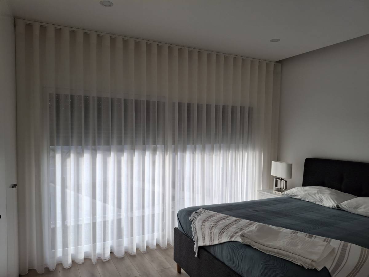 Catarina Eufémia - Caldas da Rainha - Drapery Repair