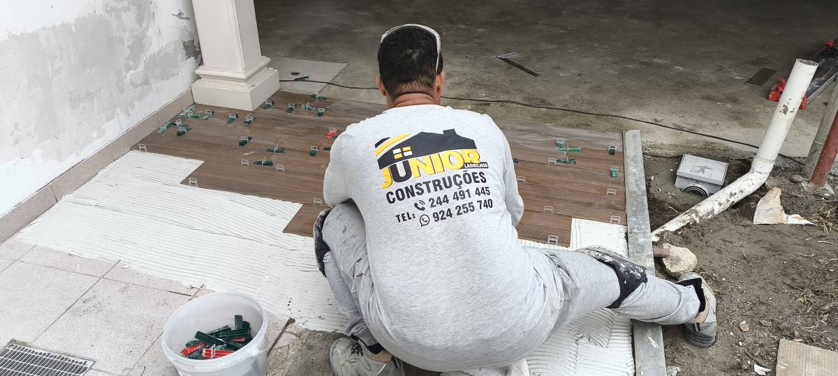 Instalador de Pavimento em Betão