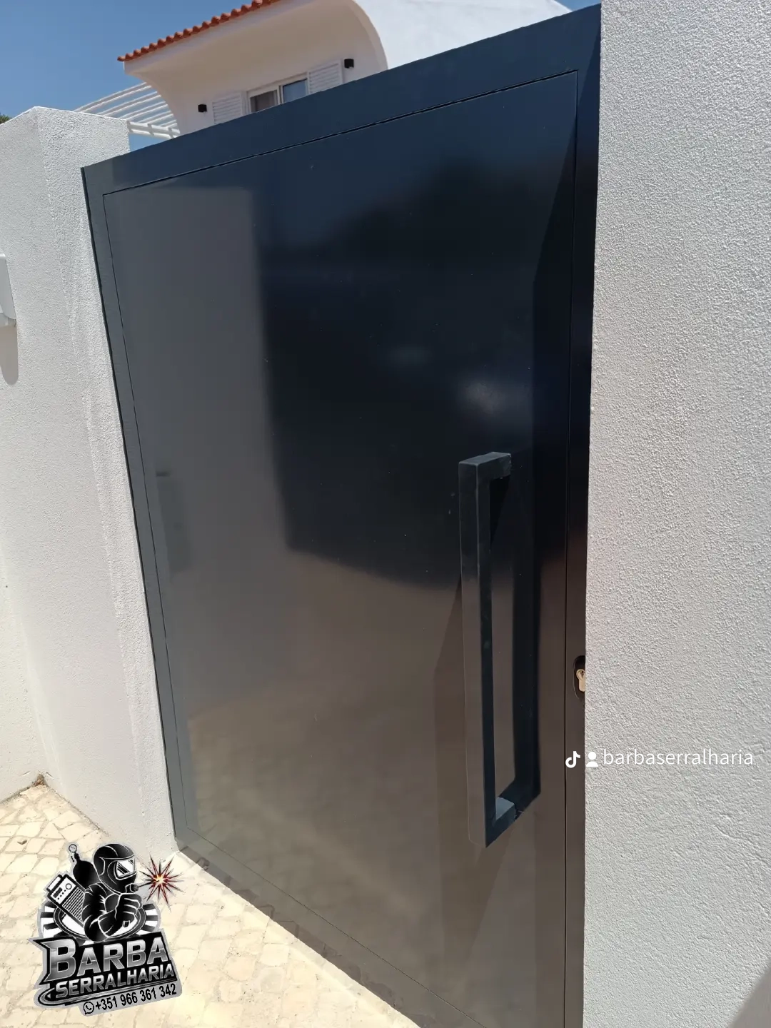 Barba Serralharia lda - Faro - Instalação de Escadas