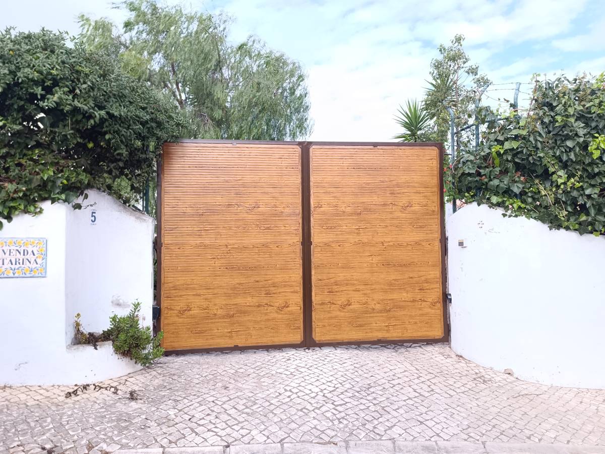 Barba Serralharia lda - Faro - Instalação ou Substituição de Telhado