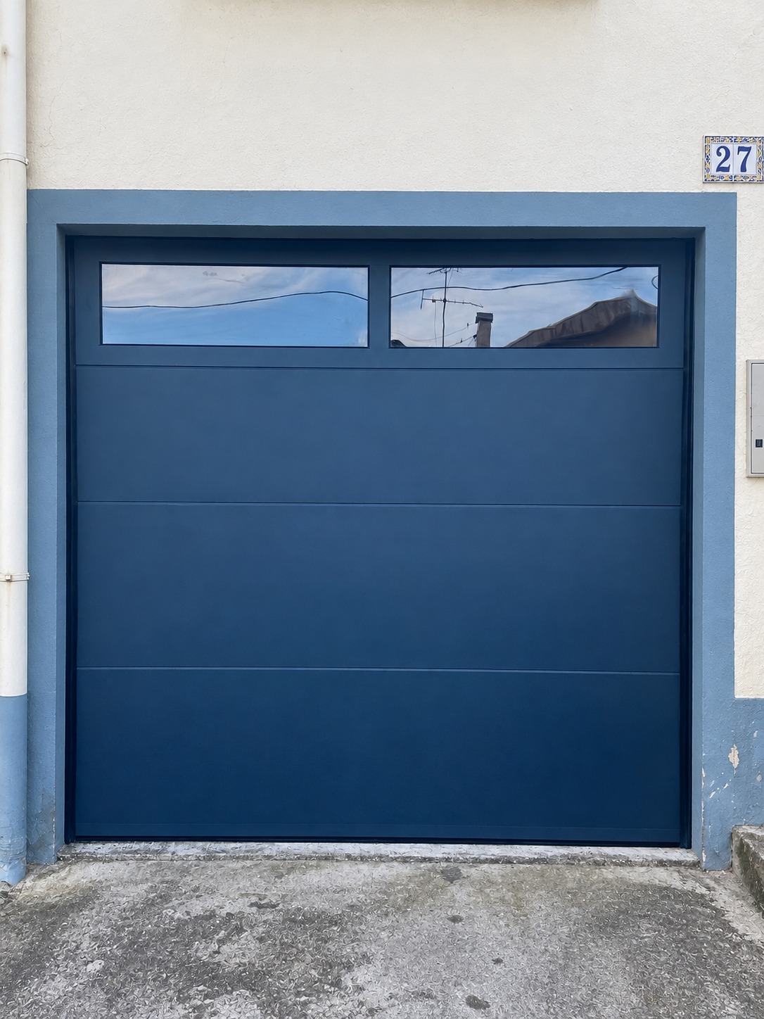 Aurate Intelligent Living Solutions - Guimarães - Reparação de Porta