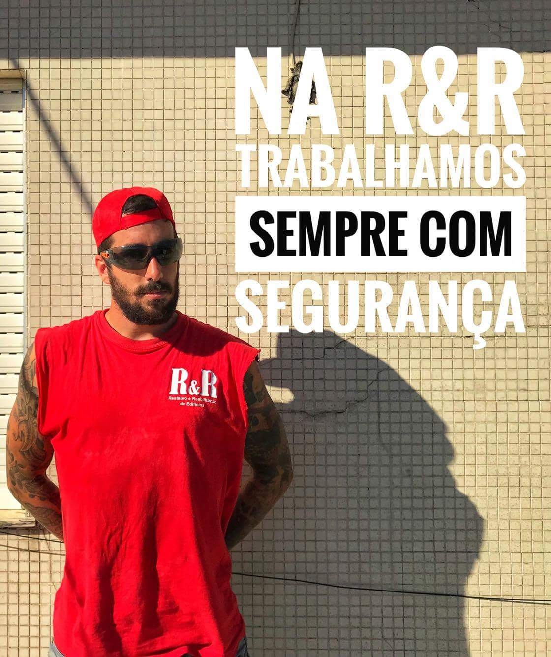 EXISTIMOS PARA O SERVIR COM RIGOR E O MÁXIMO PROFISSIONALISMO - Braga - Kitchen Remodel
