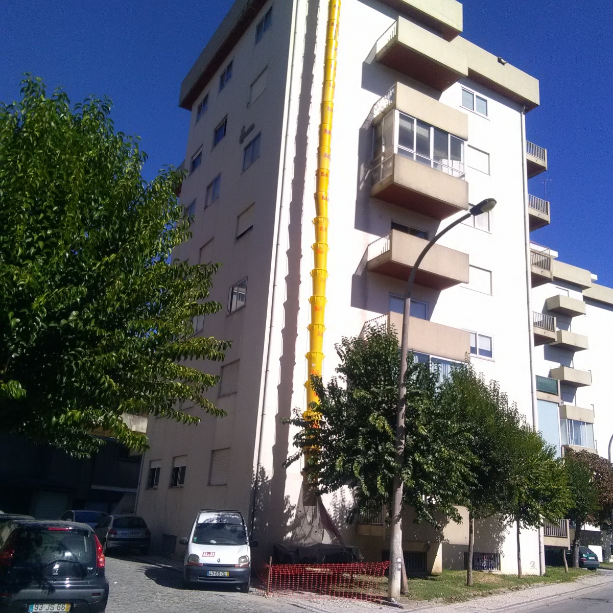 EXISTIMOS PARA O SERVIR COM RIGOR E O MÁXIMO PROFISSIONALISMO - Braga - Home Remodeling