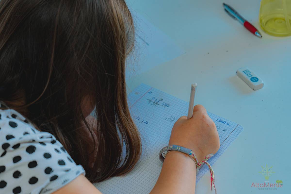 Centro de Estudos AltaMente - Viana do Castelo - Basic Math Tutoring