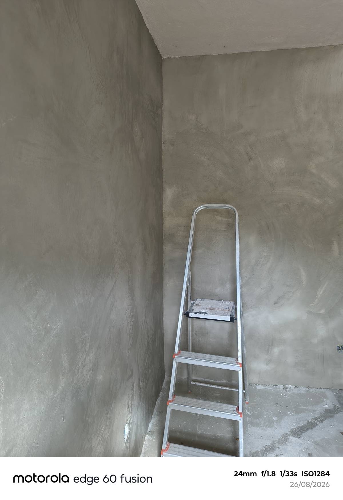 Mundi serviços - Loures - Instalação ou Substituição de Portão de Garagem