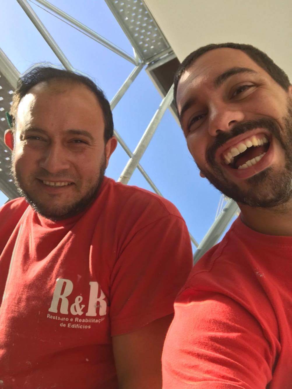 EXISTIMOS PARA O SERVIR COM RIGOR E O MÁXIMO PROFISSIONALISMO - Braga - Remodel a Room