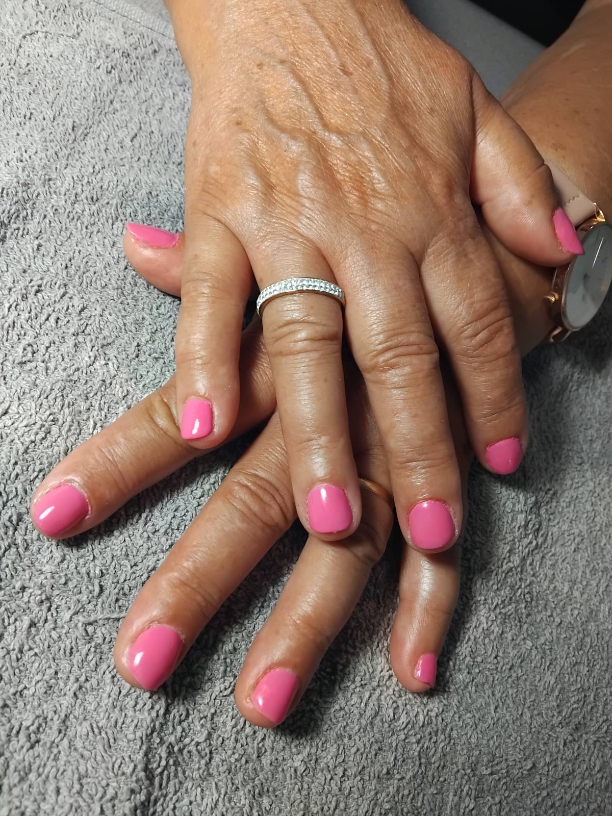 Mariana - Golegã - Manicure e Pedicure