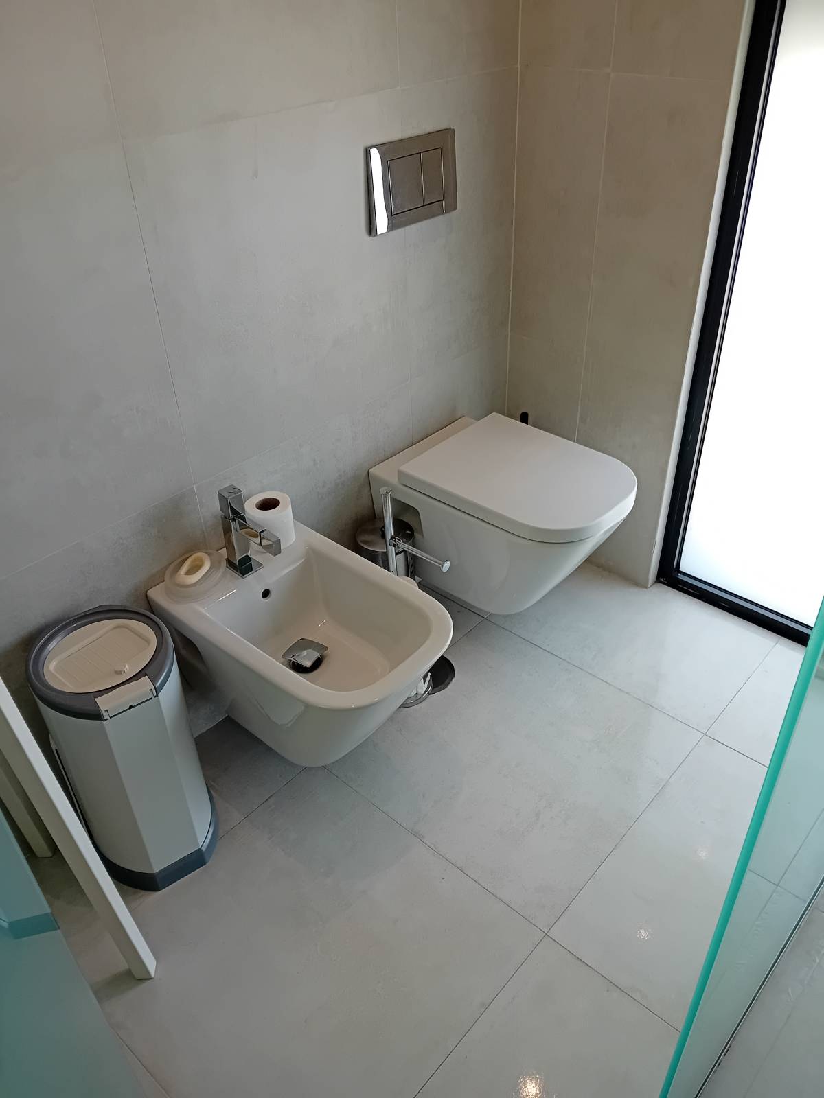 Ayana - Amadora - Deep or Spring Cleaning