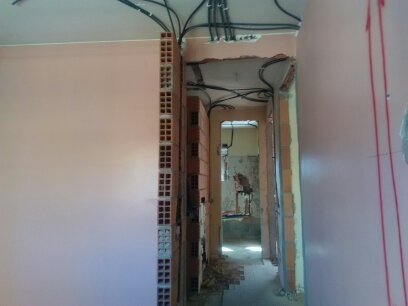 EXISTIMOS PARA O SERVIR COM RIGOR E O MÁXIMO PROFISSIONALISMO - Braga - Remodel a Room