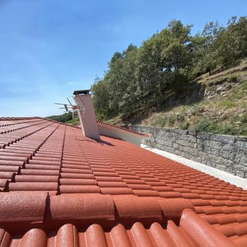 Fsisolamentos - Vila Pouca de Aguiar - Roof Cleaning