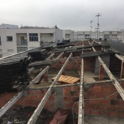 EXISTIMOS PARA O SERVIR COM RIGOR E O MÁXIMO PROFISSIONALISMO - Braga - Kitchen Remodel