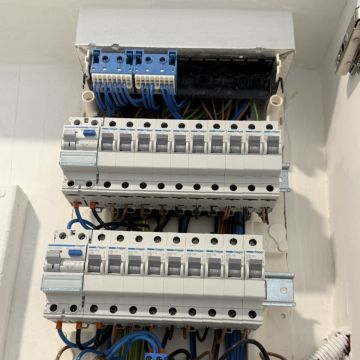 GR SERVICE - Entroncamento - Installation de lampe