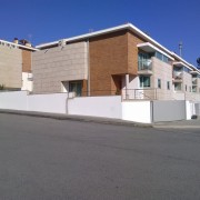 EXISTIMOS PARA O SERVIR COM RIGOR E O MÁXIMO PROFISSIONALISMO - Braga - Additions and Remodels