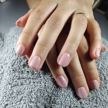 Mariana - Golegã - Manicure e Pedicure (para Mulheres)