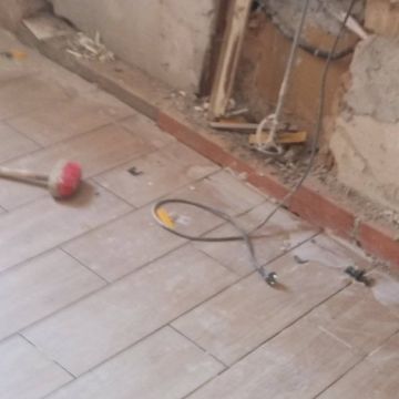 AL Contruções - Vila Franca de Xira - Azulejos para baños