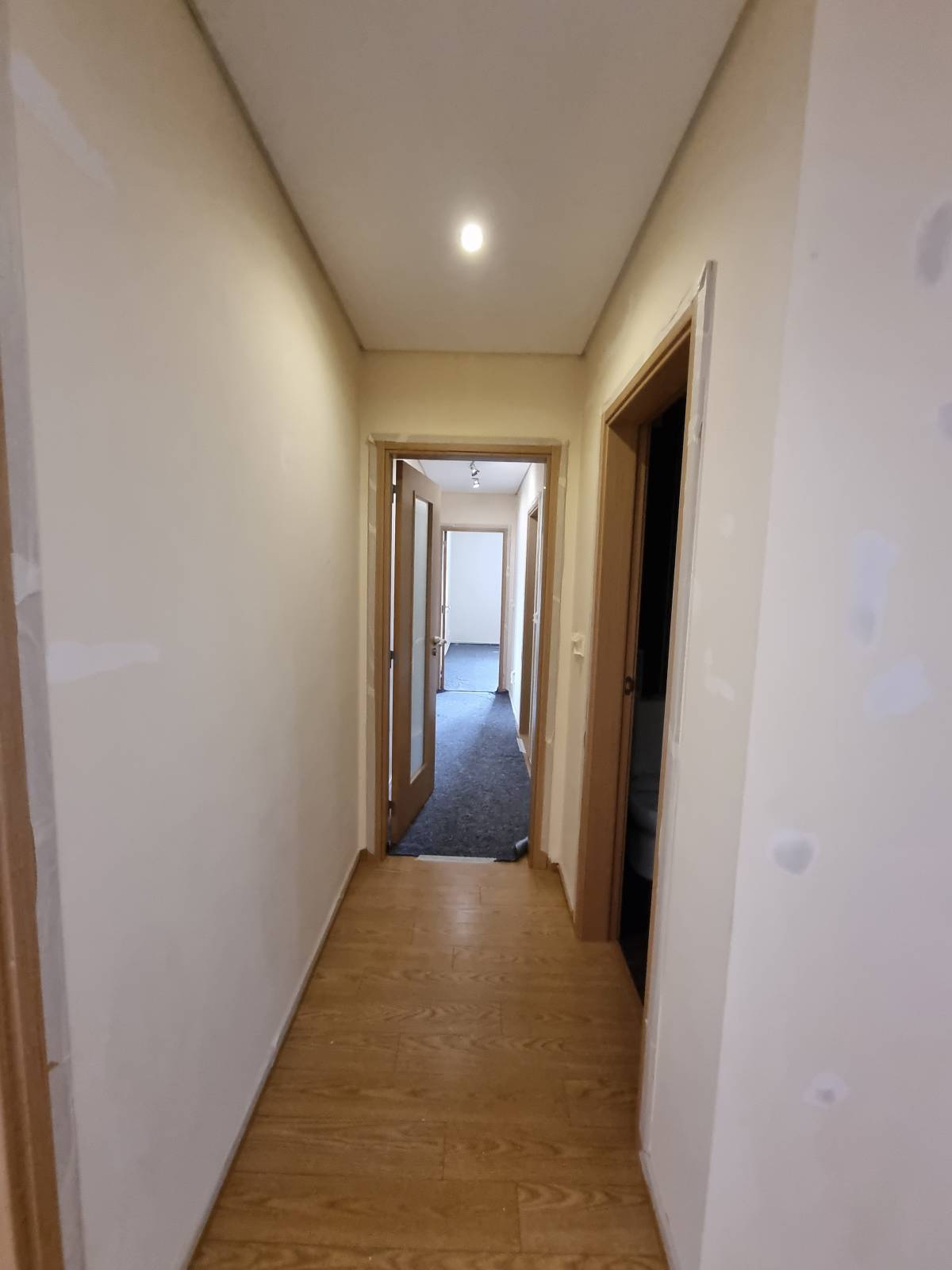 Paulo Roberto & Sue monteiro - Torres Vedras - Reparação de Corrimão