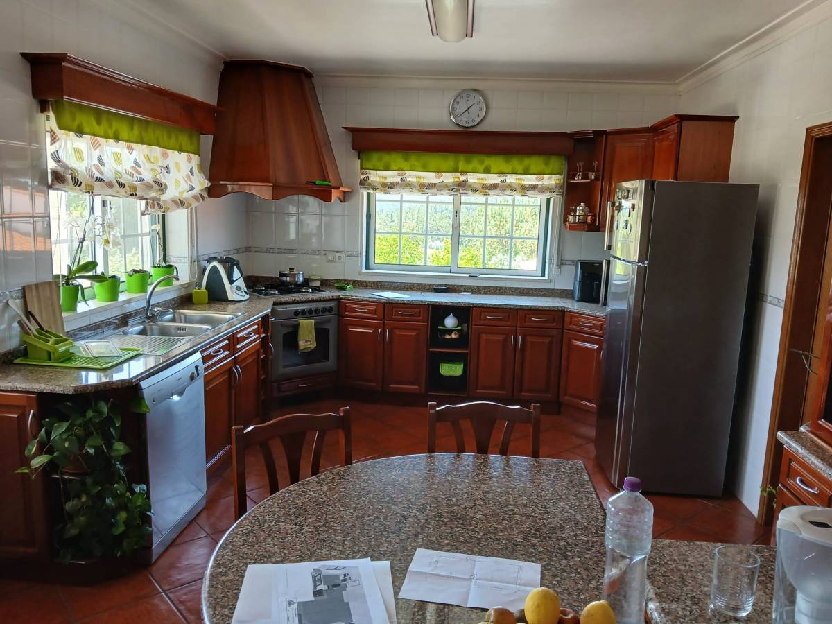 Bordon Remodelação e construção - Pombal - Kitchen Remodel