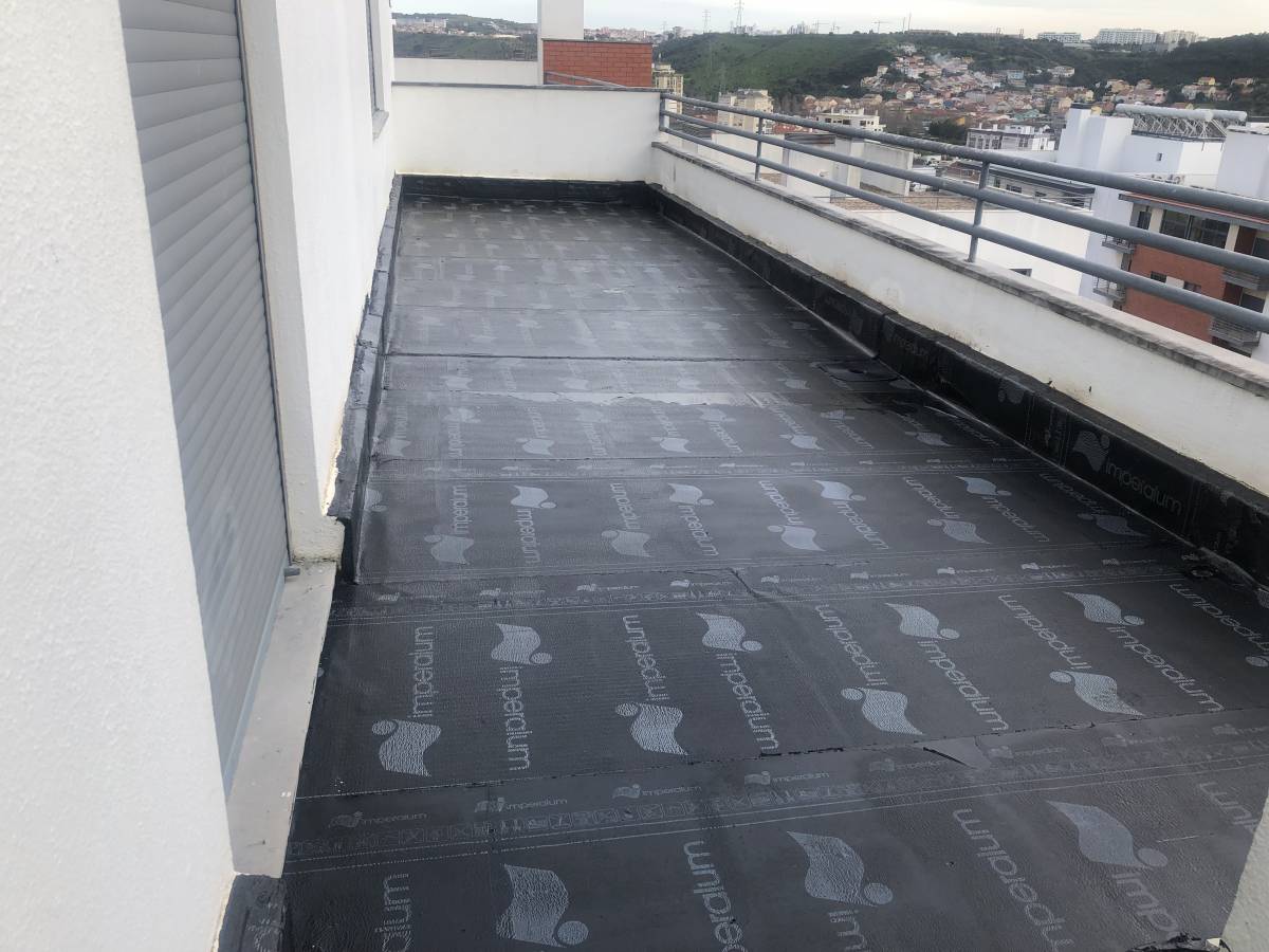 T&J CONSTRUÇÃO ,REMODELAÇÃO, PINTURAS EM GERAL. - Almada - Instalação de Tubos de Canalização