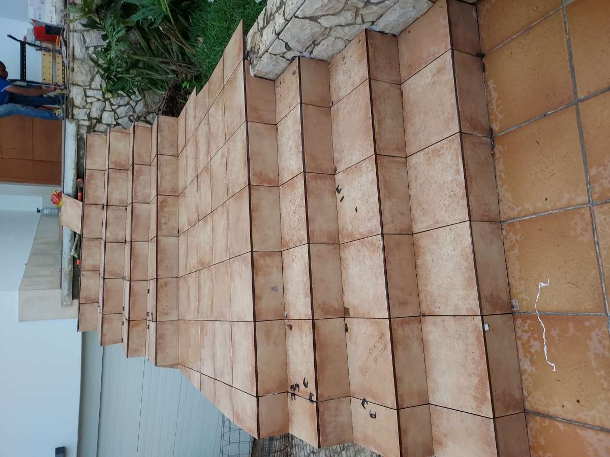 As Services - Albufeira - Vinyl or Linoleum Repair or Partial Replacement