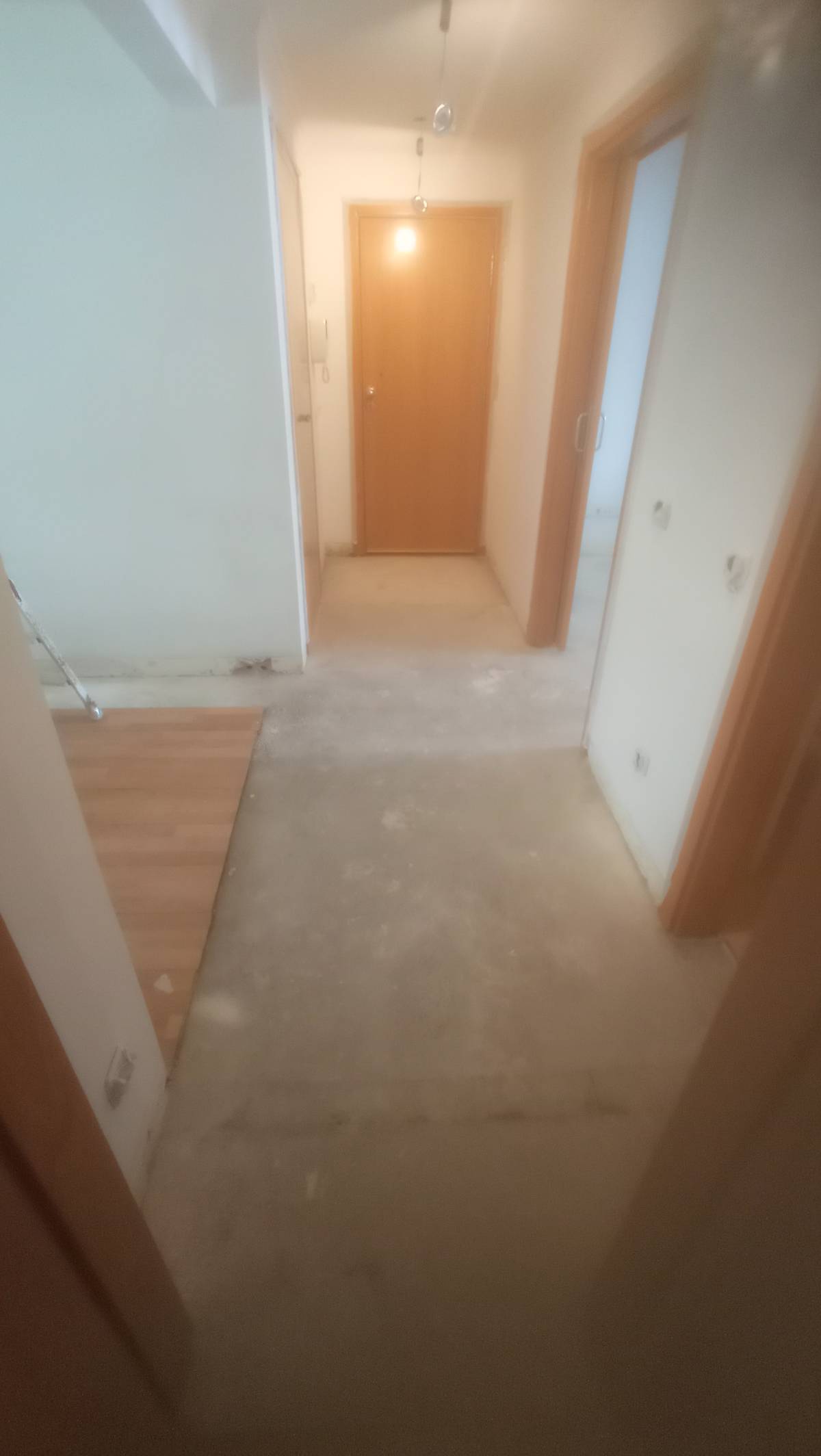 Paulo Roberto & Sue monteiro - Torres Vedras - Revestimento de Pavimento