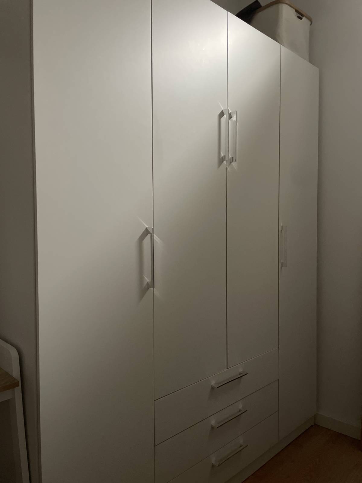 Montador de muebles de IKEA