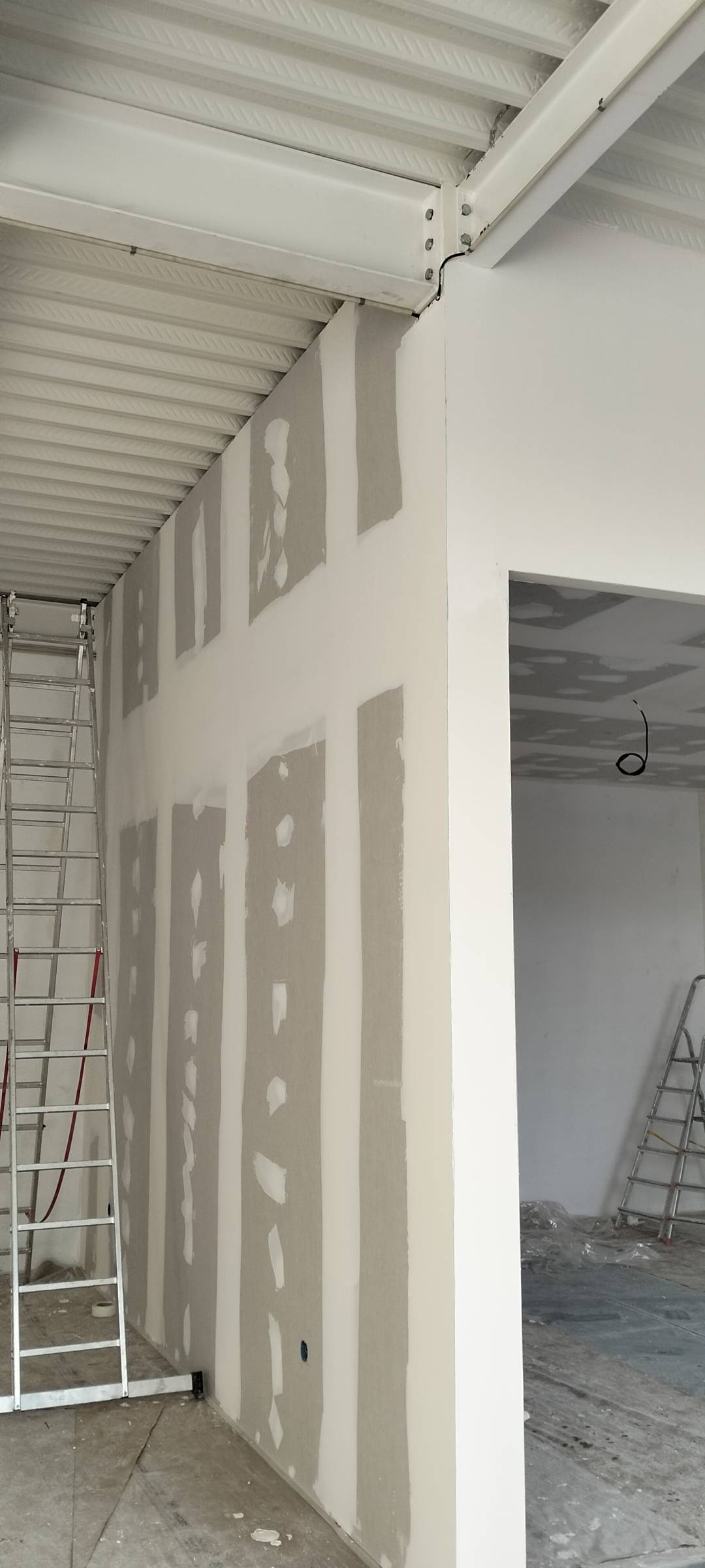 Gilmar JB - Braga - Interior Wall Addition