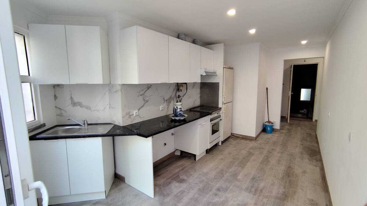 Coelho Remodelacões e Pavimentos - Moita - Limpeza de Telhado