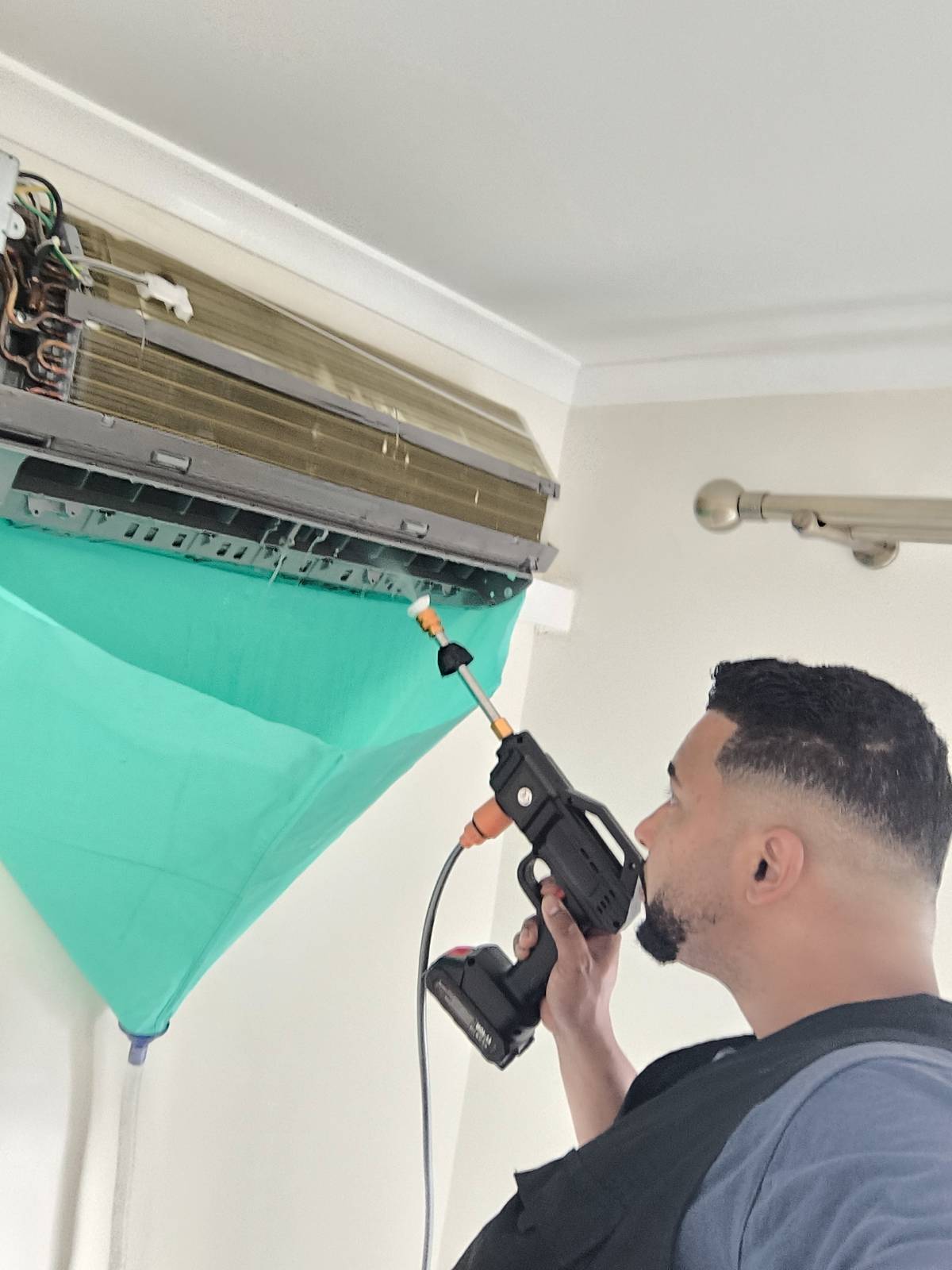 Cristian - Palmela - Instalação de Painel Solar