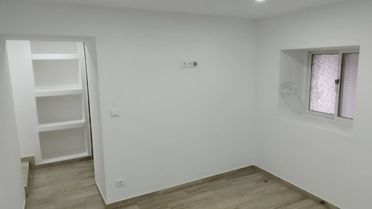 JSO Construções - Gondomar - Adición de pared interior