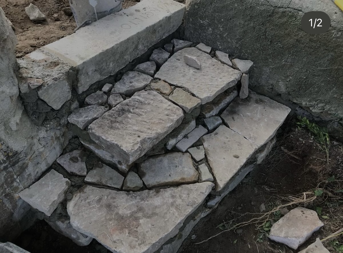 Eugeniu - Amadora - Instalação de Pavimento em Pedra ou Ladrilho