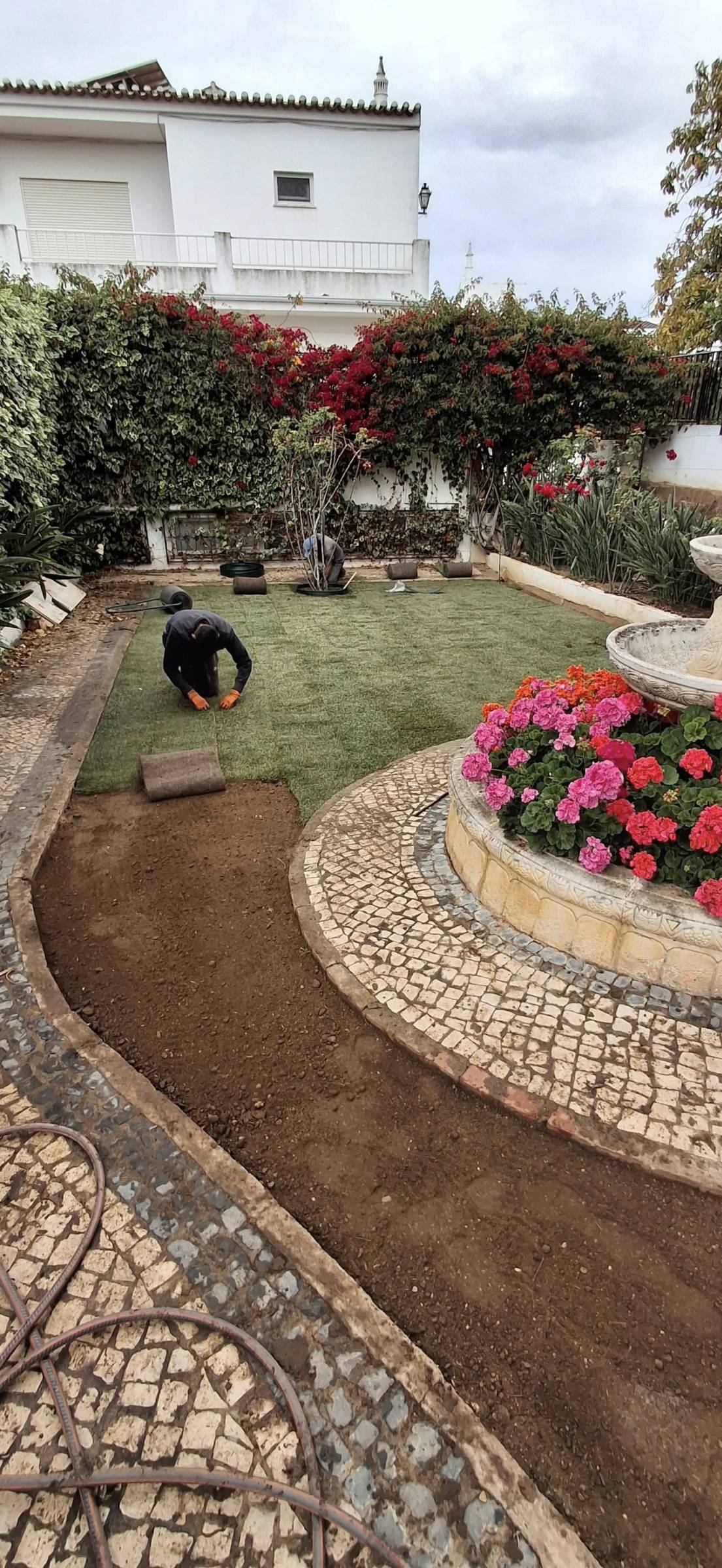 GREENSEQUEIRA - Gardens Construction + Trees - Silves - Lawn Mowing and Trimming