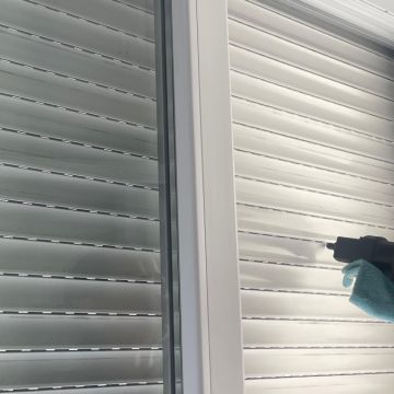 CLEANCO - Amadora - Window Blinds Cleaning