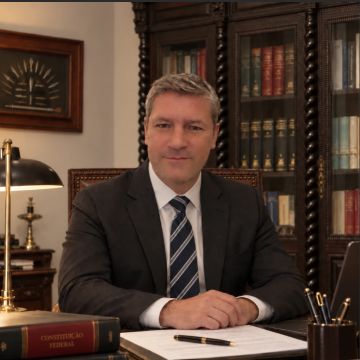Vítor Norberto Marques Ferreira - Chamusca - Advogado de Direito Imobiliário