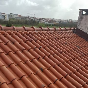TALENTO CONFIRMADO - Leiria - Instalação de Azulejos