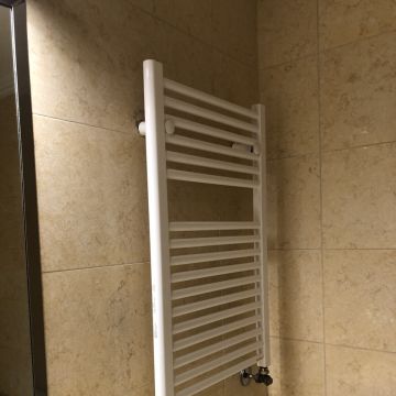 T&J CONSTRUÇÃO ,REMODELAÇÃO, PINTURAS EM GERAL. - Almada - Stone or Tile Flooring Installation