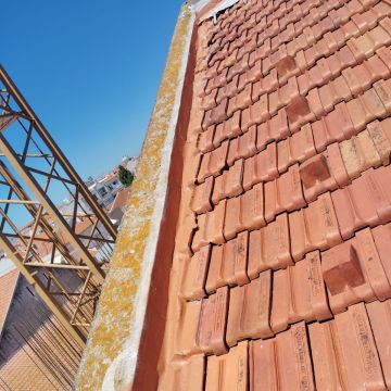 F&G obras e serviços - Odivelas - Crib Assembly