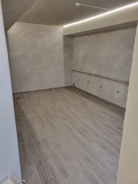 Sos em sua casa - Torres Vedras - Instalación, reparación o eliminación de revestimientos