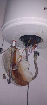 Bordon Remodelação e construção - Pombal - Lamp Installation